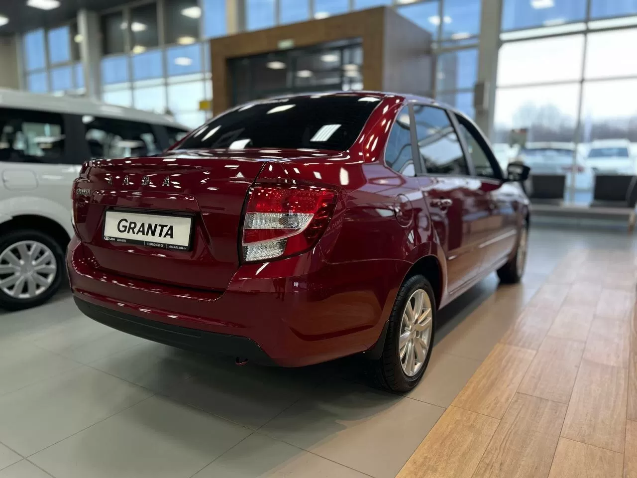 Lada (ВАЗ), Granta, I Рестайлинг, 1.6 MT (90 л.с.)