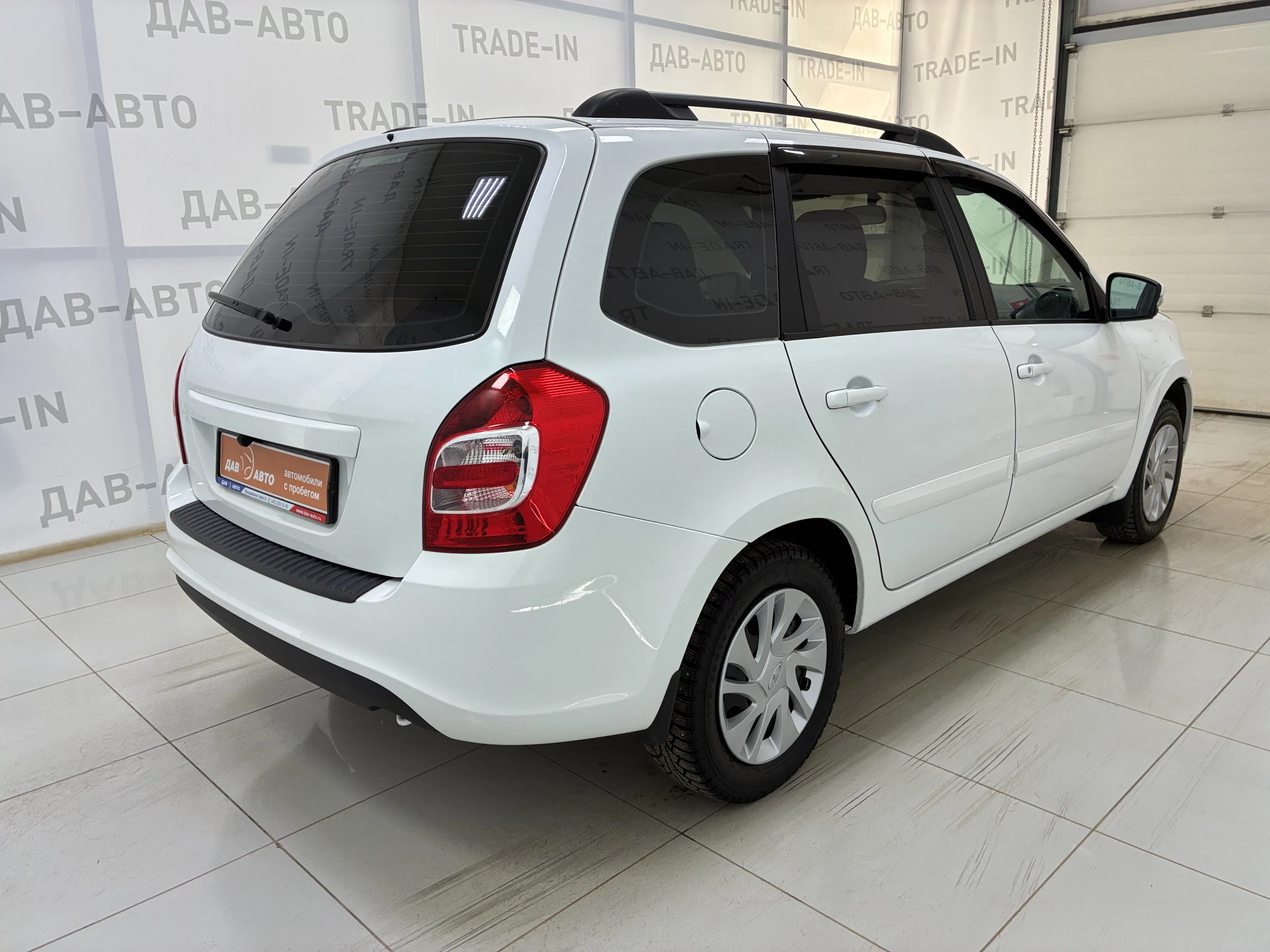 Lada (ВАЗ) Granta, I Рестайлинг, 1.6 MT (90 л.с.)