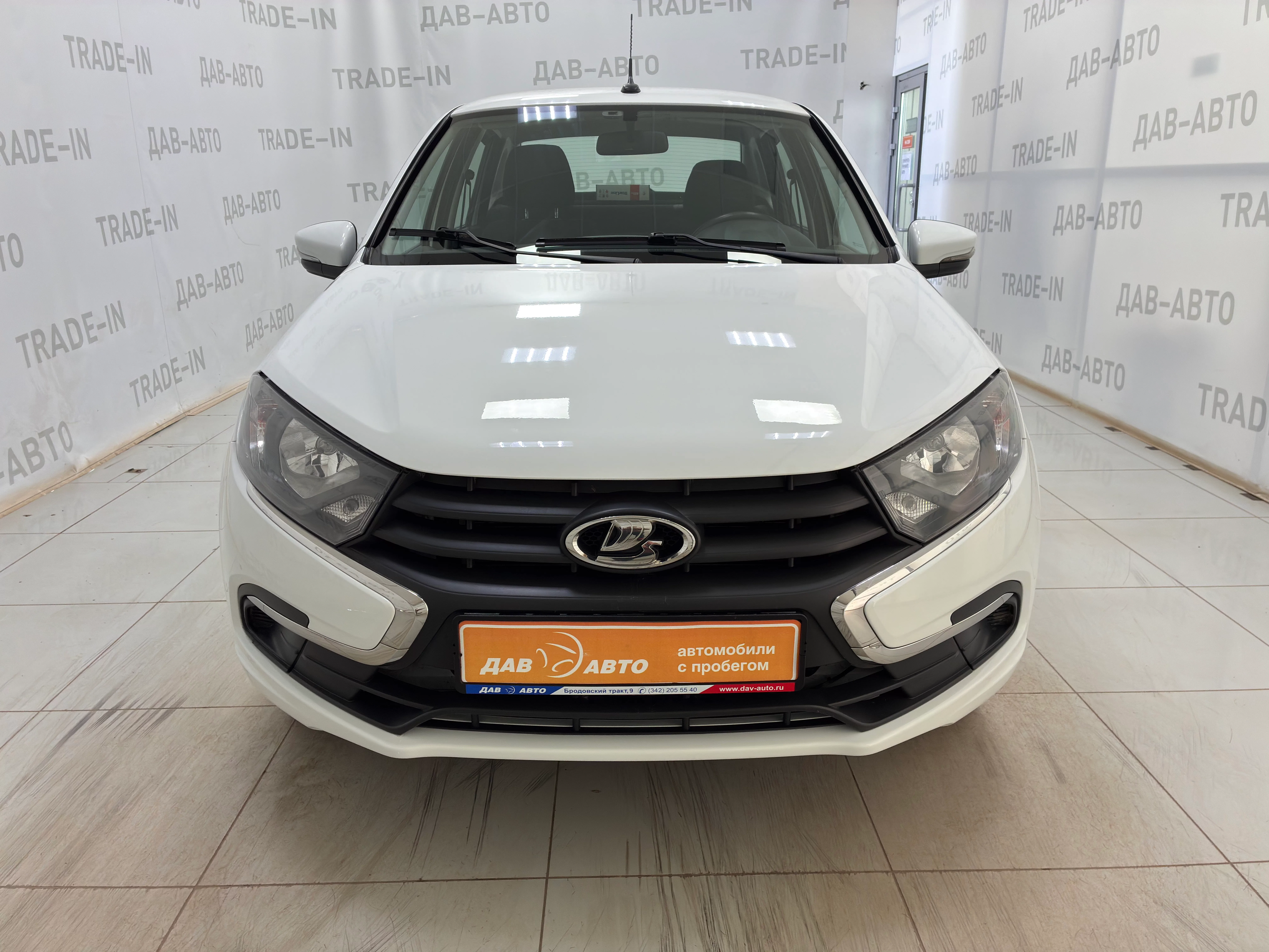 Lada (ВАЗ) Granta, I Рестайлинг, 1.6 MT (90 л.с.)