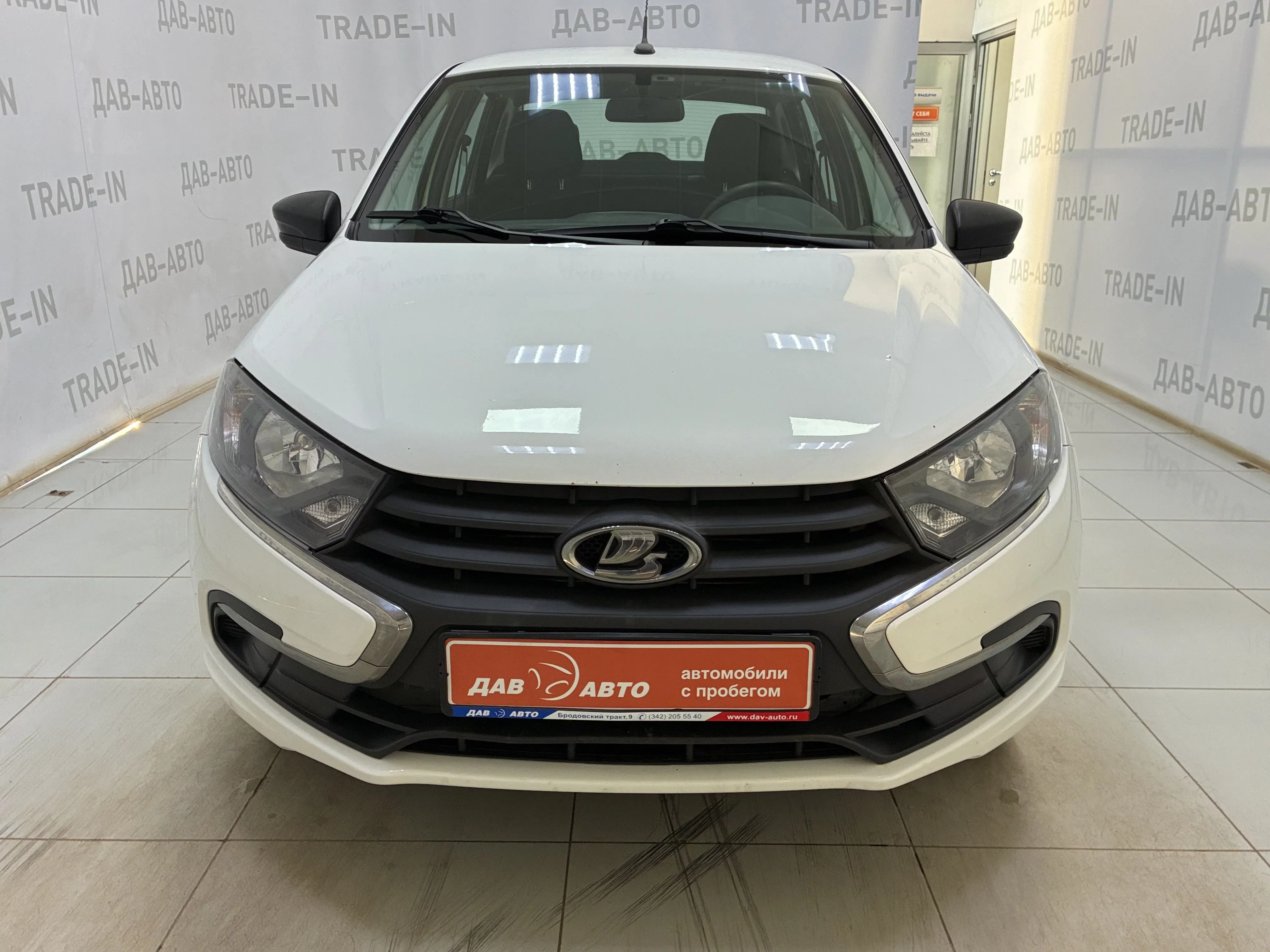Lada (ВАЗ) Granta, I Рестайлинг, 1.6 MT (87 л.с.)