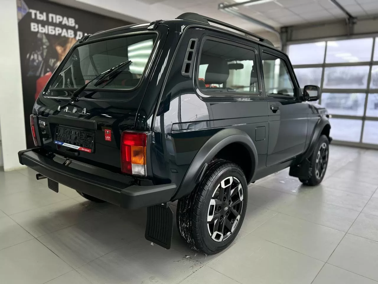 Lada (ВАЗ), Niva Legend, I, Sport 1.6 MT (122 л.с.) 4WD