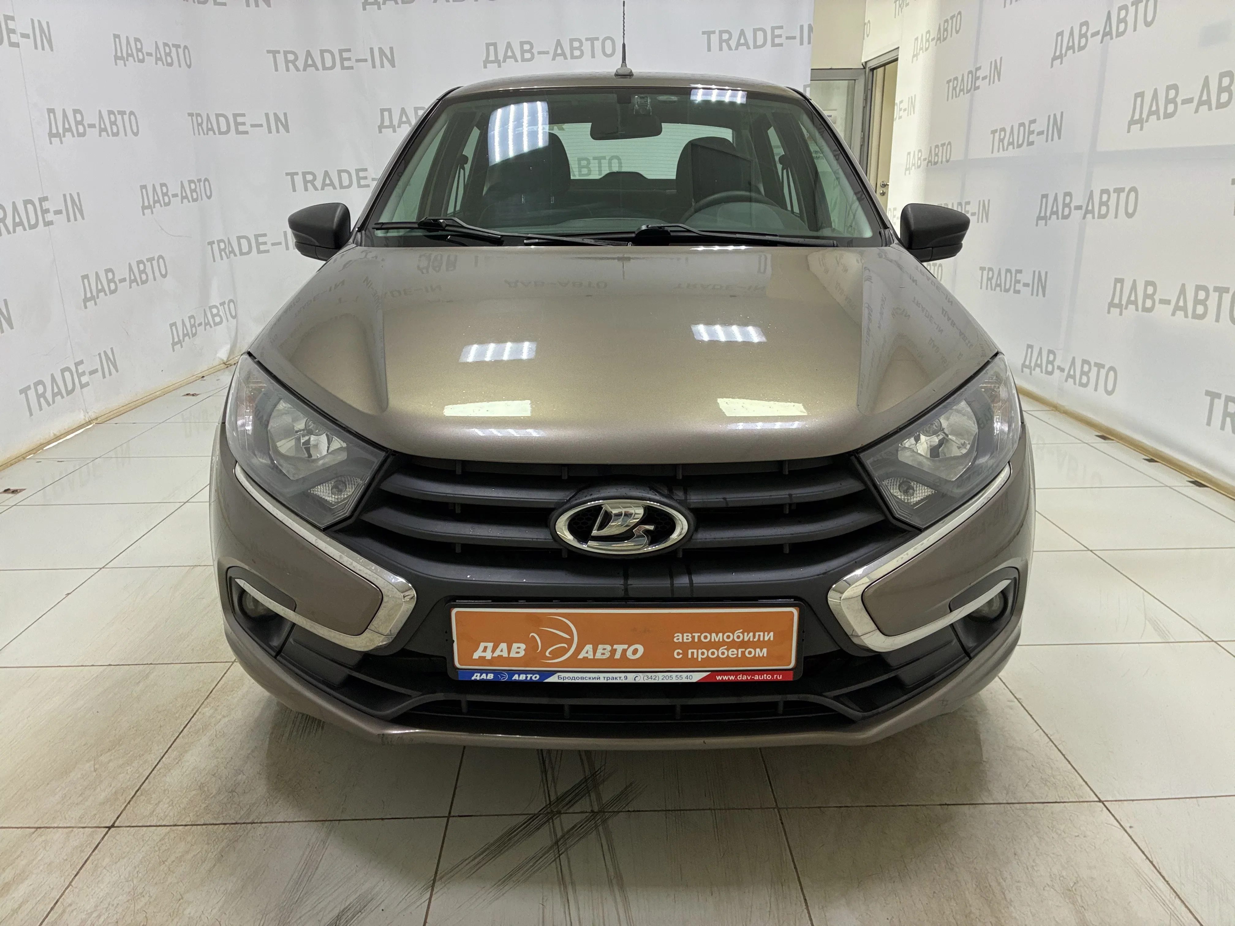 Lada (ВАЗ) Granta, I Рестайлинг, 1.6 MT (87 л.с.)