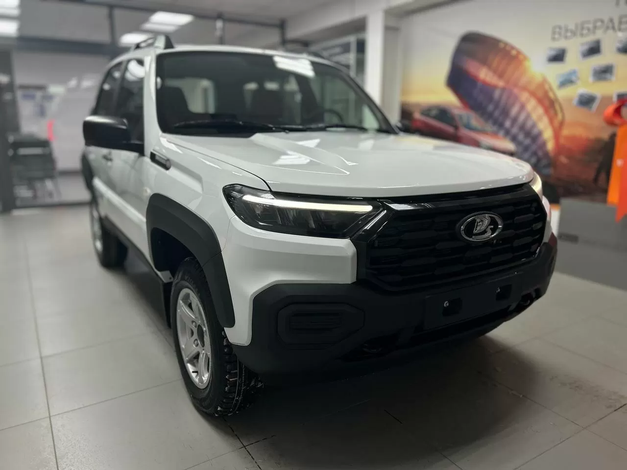 Lada (ВАЗ), Niva Travel, I Рестайлинг, 1.8 MT (90 л.с.) 4WD