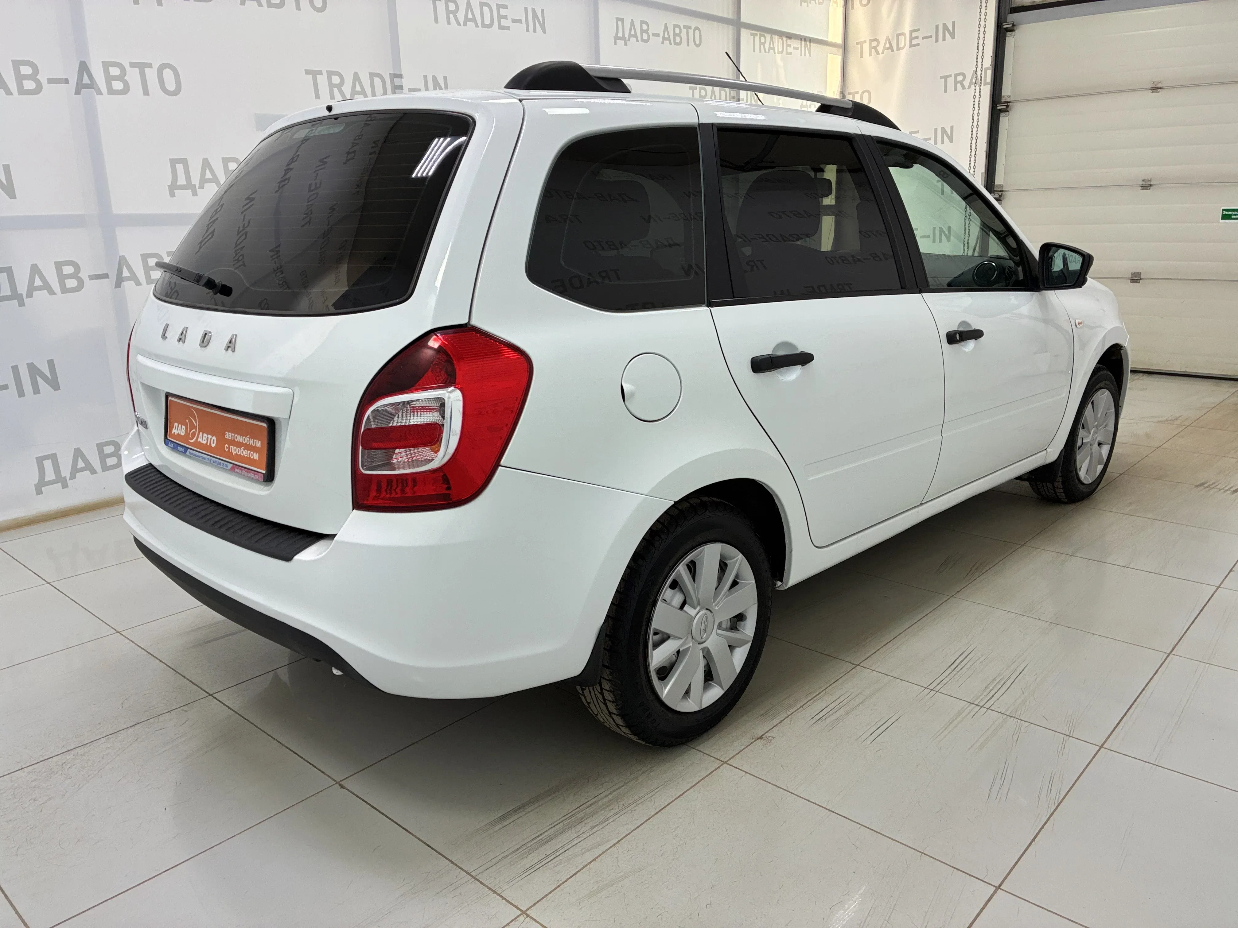 Lada (ВАЗ) Granta, I Рестайлинг, 1.6 MT (87 л.с.)