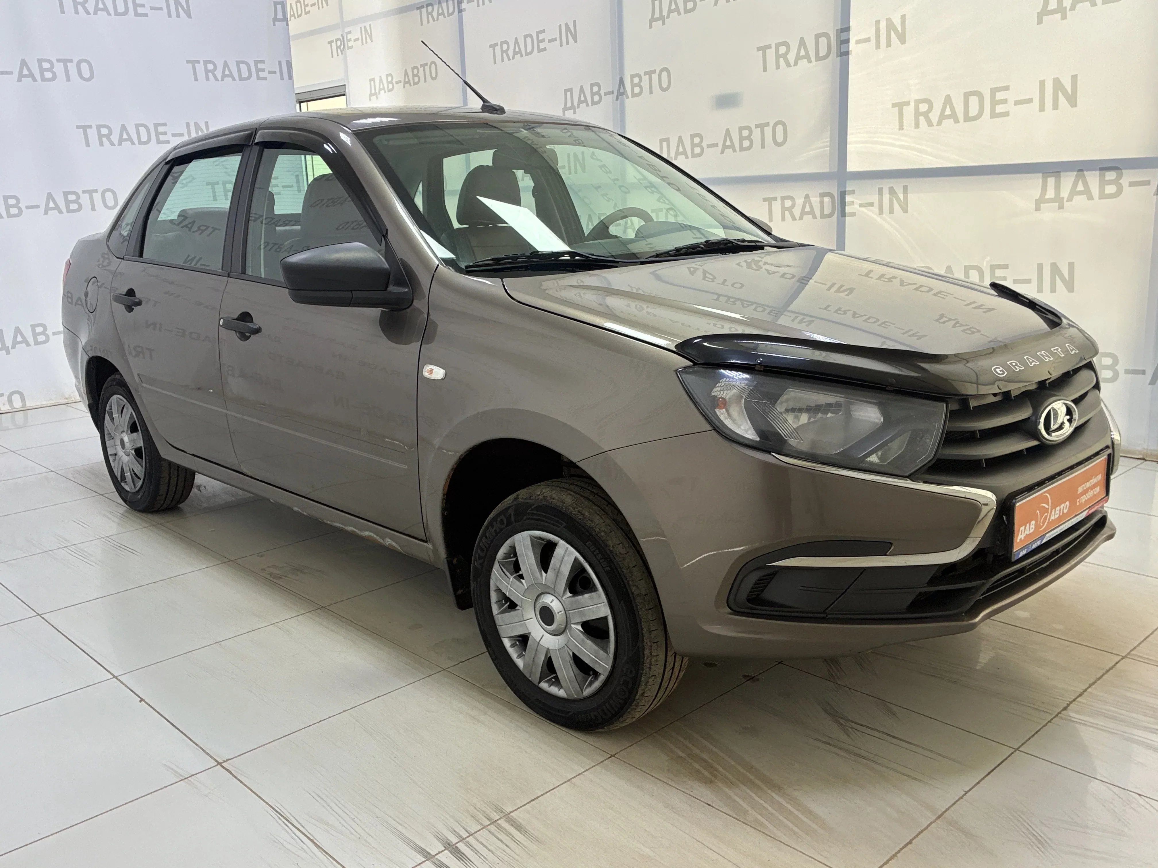 Lada (ВАЗ) Granta, I Рестайлинг, 1.6 MT (87 л.с.)