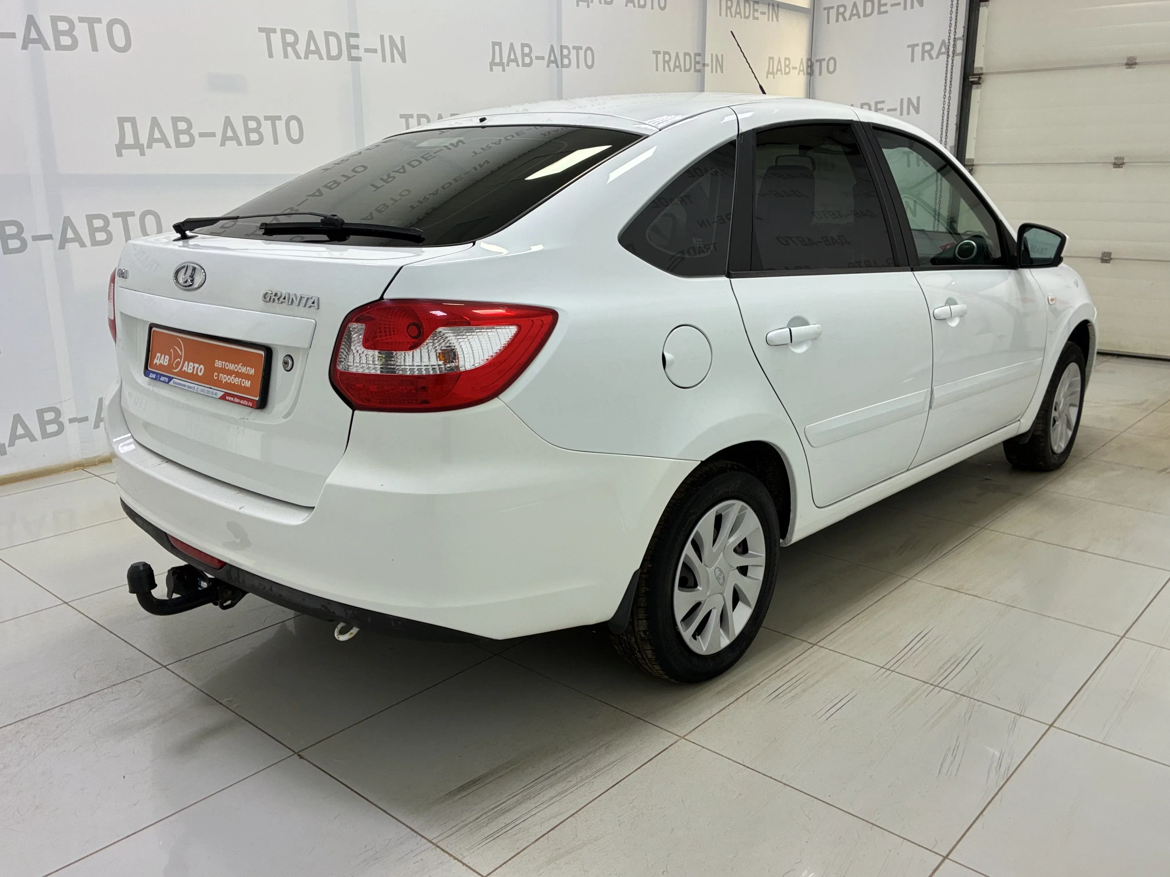 Lada (ВАЗ) Granta, I, 1.6 MT (106 л.с.)