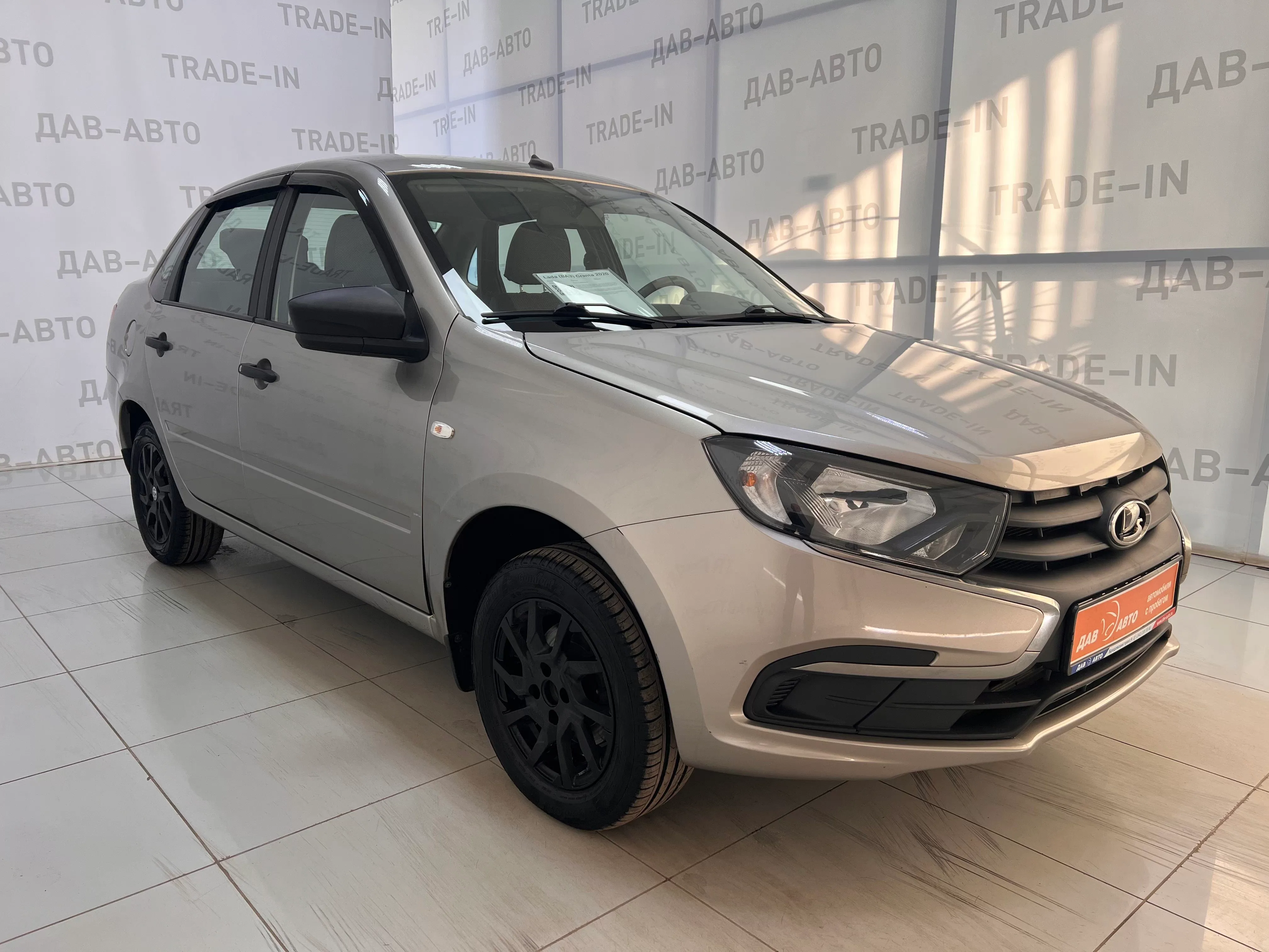 Lada (ВАЗ) Granta, I Рестайлинг, 1.6 MT (87 л.с.)