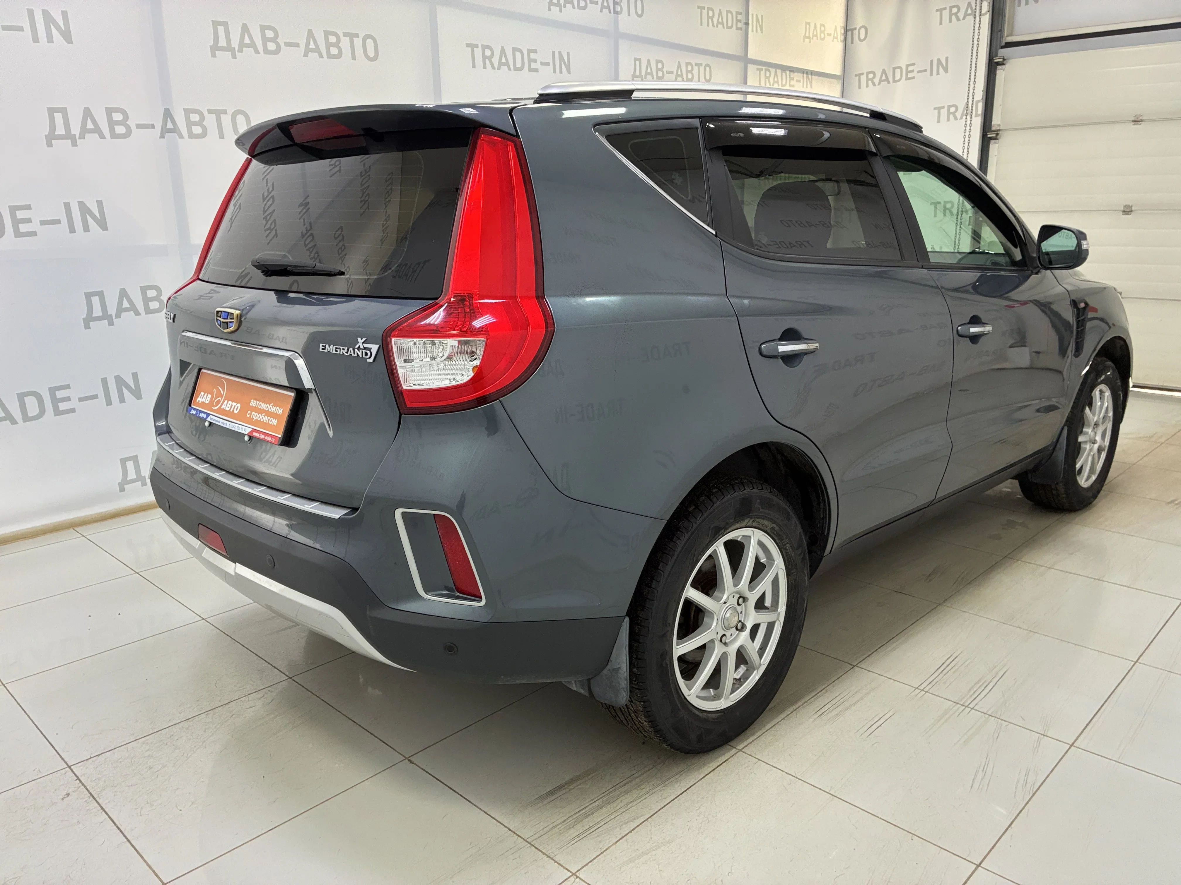 Geely Emgrand X7, I Рестайлинг 2, 2.0 AT (139 л.с.)