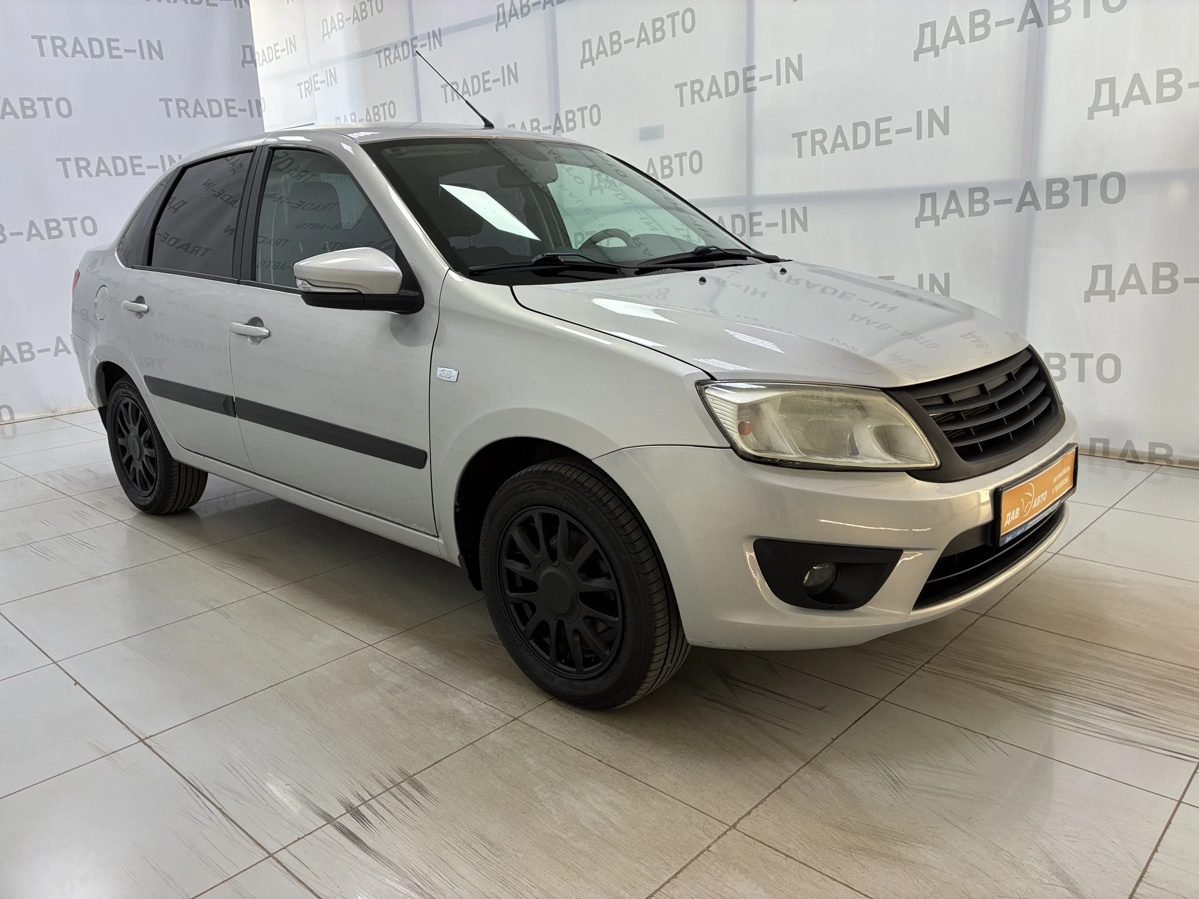 Lada (ВАЗ) Granta, I, 1.6 AMT (106 л.с.)