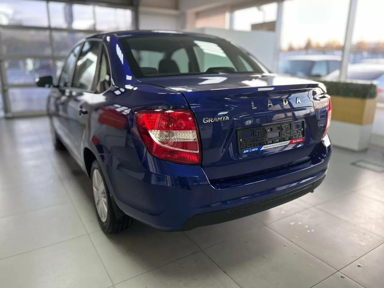 Lada (ВАЗ), Granta, I Рестайлинг, 1.6 MT (90 л.с.)