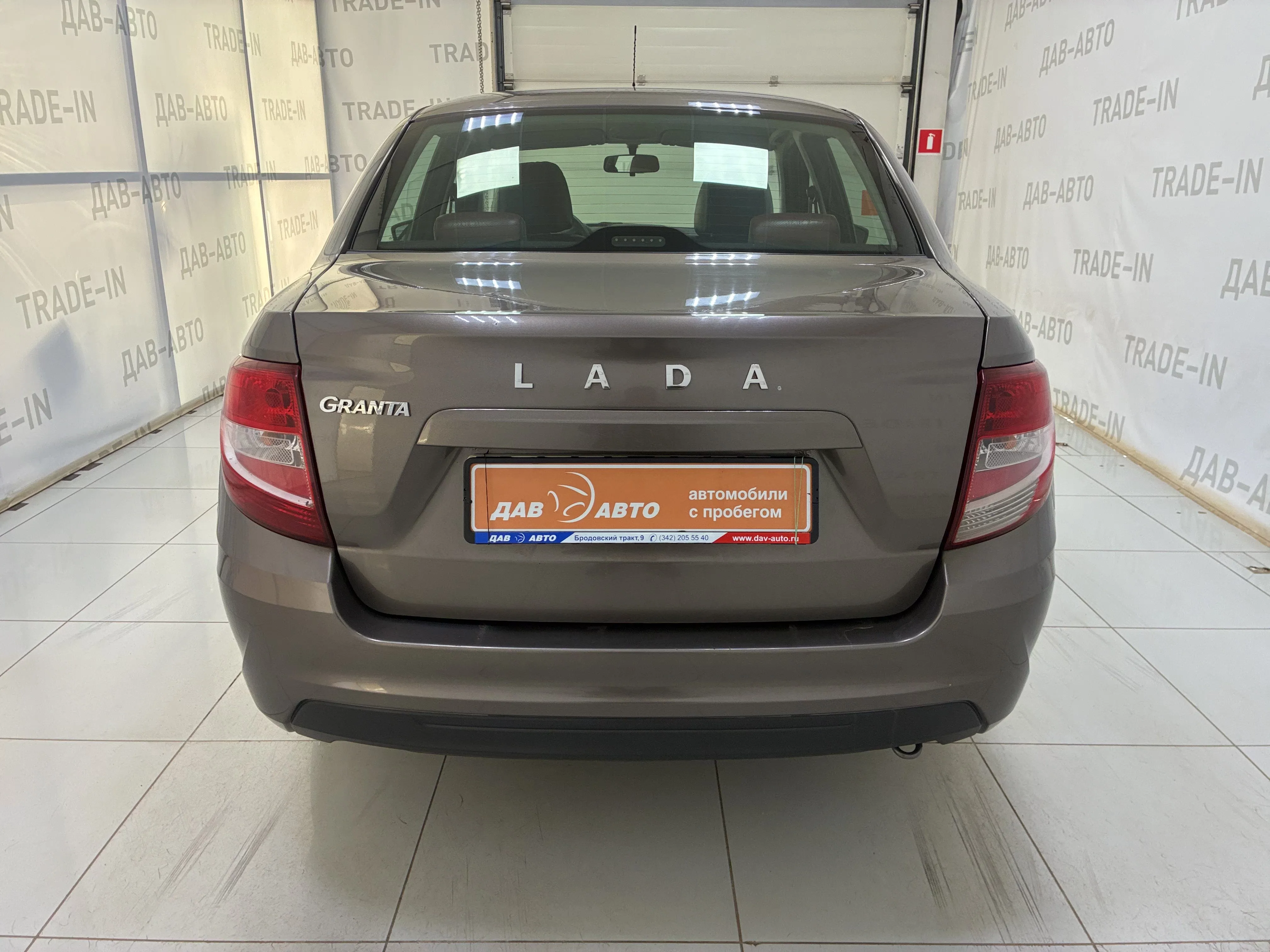 Lada (ВАЗ) Granta, I Рестайлинг, 1.6 MT (87 л.с.)