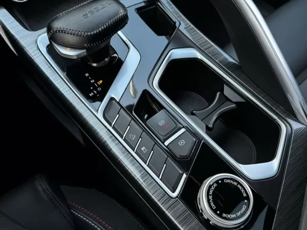 Geely Tugella, I Рестайлинг, 2.0 AT (238 л.с.) 4WD