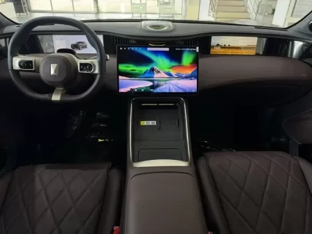 Avatr 11, 116 kWh Electro AT (425.0 кВт) 4WD