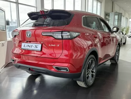 Changan UNI-S, I, 1.5 AMT (181 л.с.)
