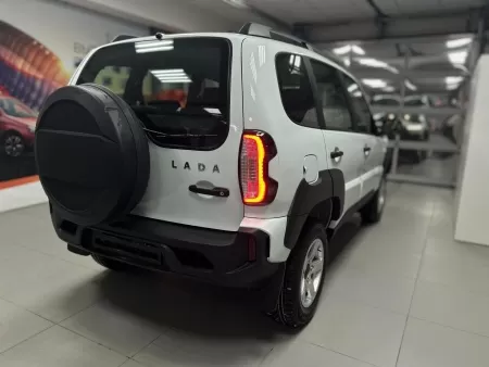 Lada (ВАЗ), Niva Travel, I Рестайлинг, 1.8 MT (90 л.с.) 4WD