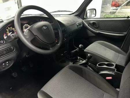 Lada (ВАЗ), Niva Travel, I Рестайлинг, 1.8 MT (90 л.с.) 4WD