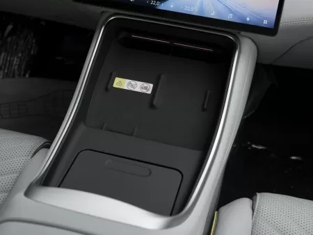 Avatr 11, 116 kWh Electro AT (425.0 кВт) 4WD