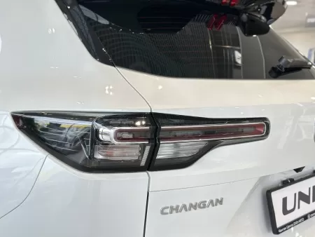 Changan UNI-S, I, 1.5 AMT (181 л.с.)