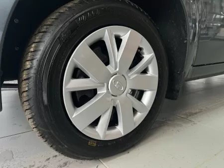 Lada (ВАЗ), Granta, I Рестайлинг, 1.6 MT (90 л.с.)