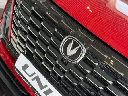 Changan UNI-S, I, 1.5 AMT (181 л.с.)