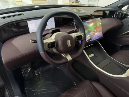 Avatr 11, 116 kWh Electro AT (425.0 кВт) 4WD