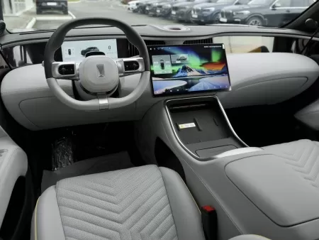 Avatr 11, 116 kWh Electro AT (425.0 кВт) 4WD