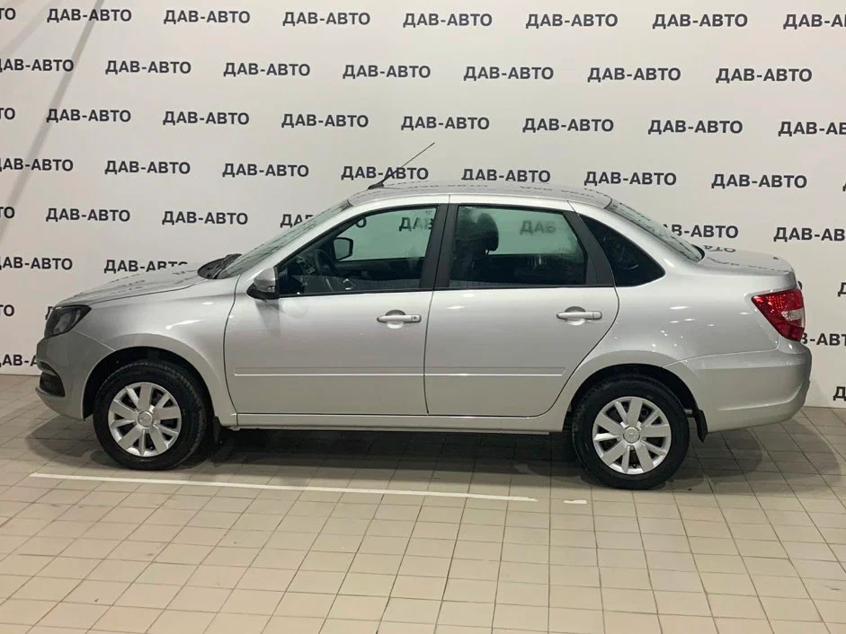 Lada (ВАЗ), Granta, I Рестайлинг, 1.6 MT (90 л.с.)