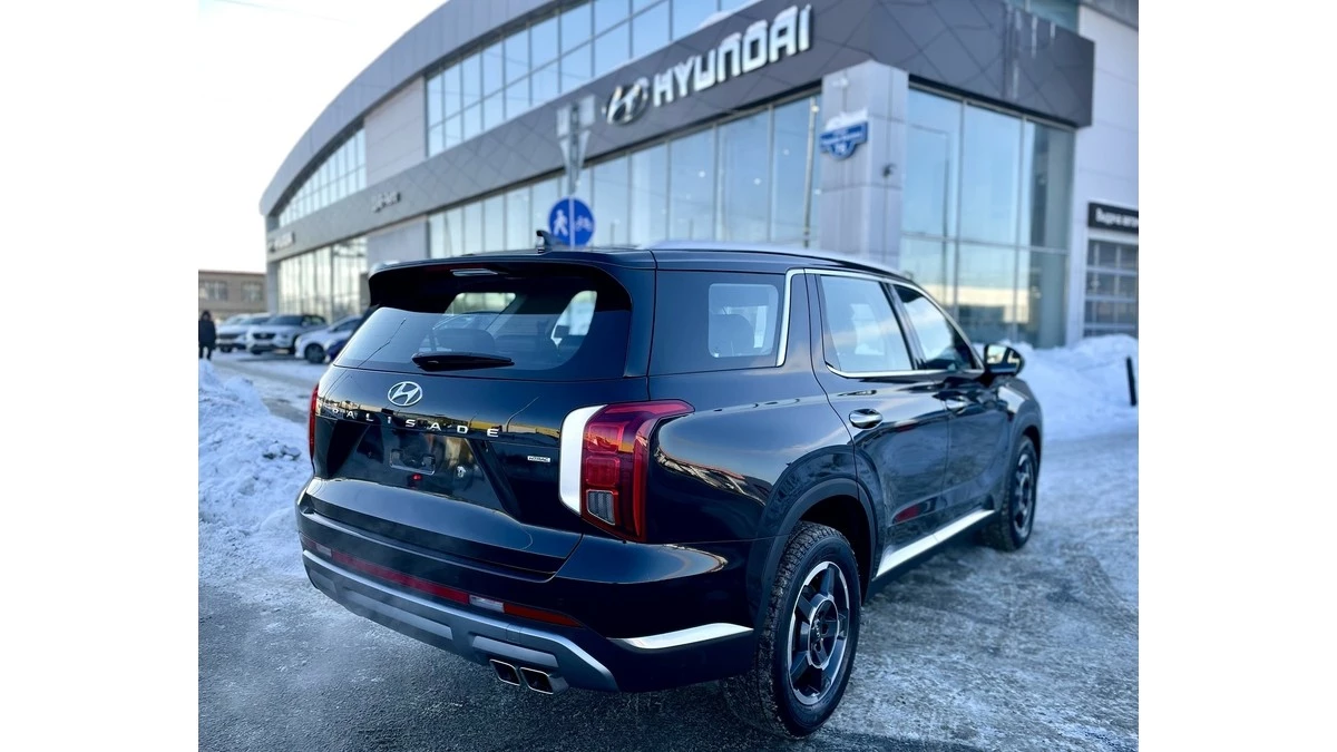 Купить новую Hyundai Palisade, I, 3.5 AT (249 л.с.) 4WD, цвет Черный,  комплектация High-Tech в наличии в Перми - ДАВ-АВТО