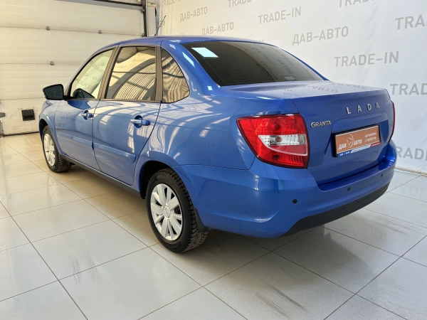 Lada (ВАЗ) Granta, I Рестайлинг, 1.6 MT (87 л.с.)