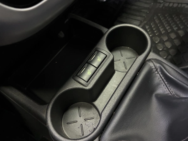 Lada (ВАЗ) Granta, I, 1.6 MT (106 л.с.)