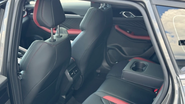Geely Coolray, I Рестайлинг 2, 1.5 AMT (147 л.с.)