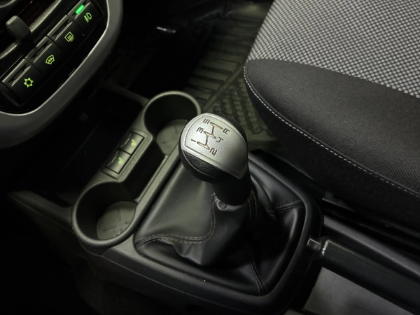 Lada (ВАЗ) Granta, I, 1.6 MT (106 л.с.)