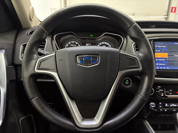 Geely Emgrand X7, I Рестайлинг 2, 2.0 AT (139 л.с.)
