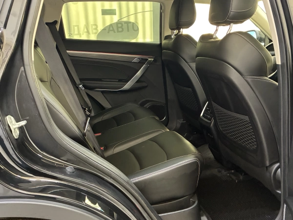 Geely Atlas Pro, I, 1.5 AMT (177 л.с.) 4WD