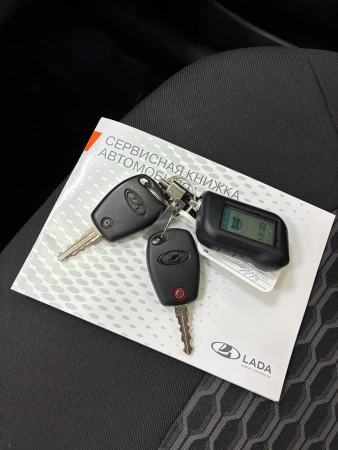Lada (ВАЗ) Granta, I Рестайлинг, 1.6 MT (90 л.с.)