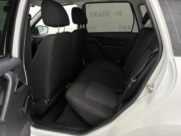 Lada (ВАЗ) Granta, I Рестайлинг, 1.6 MT (87 л.с.)