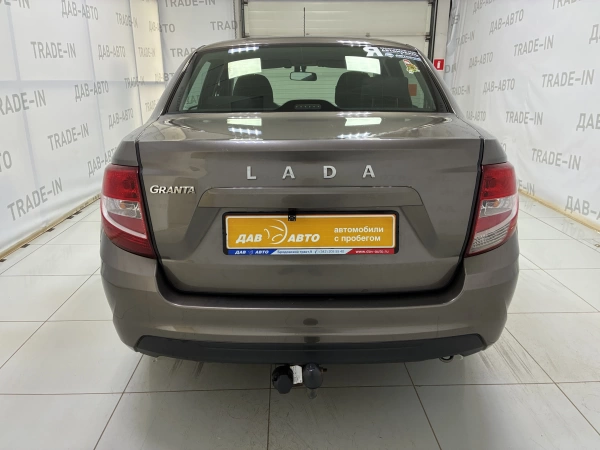 Lada (ВАЗ) Granta, I Рестайлинг, 1.6 MT (87 л.с.)